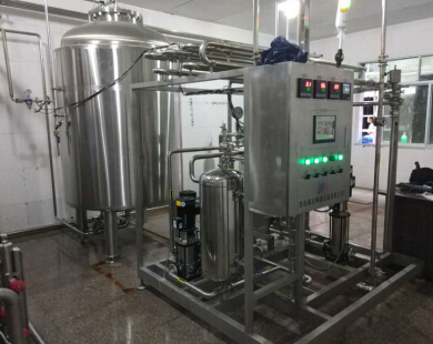 啤酒灌裝機(jī)