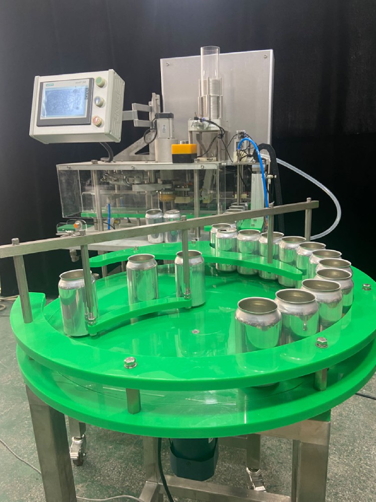 精釀啤酒灌裝設(shè)備